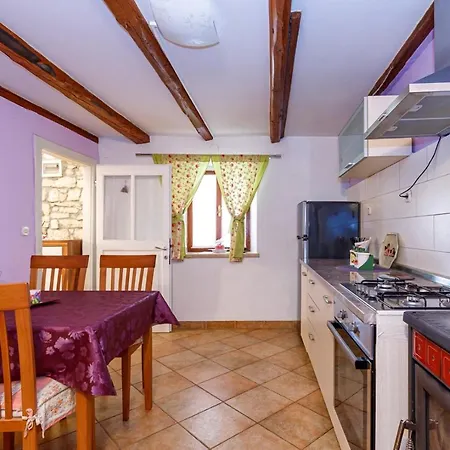 Dom wakacyjny House Karla Kruncici